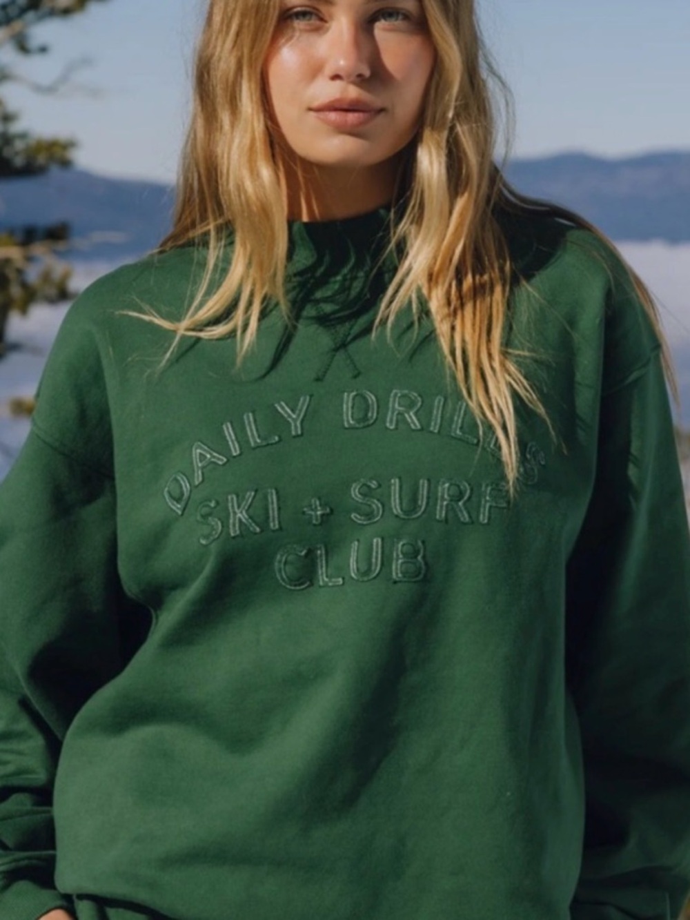Daily Drillers Ski + Surf Club Vintage crew